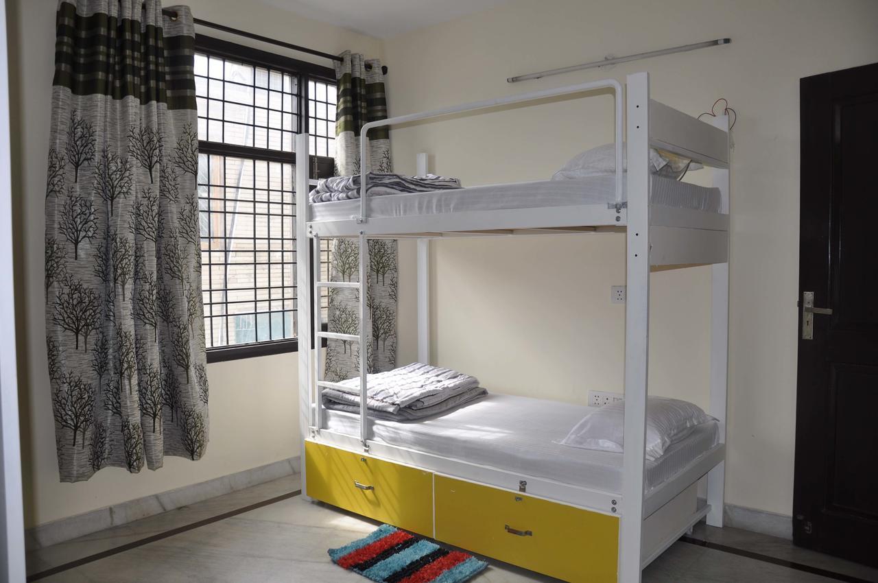 Friends Hostel New Delhi Buitenkant foto